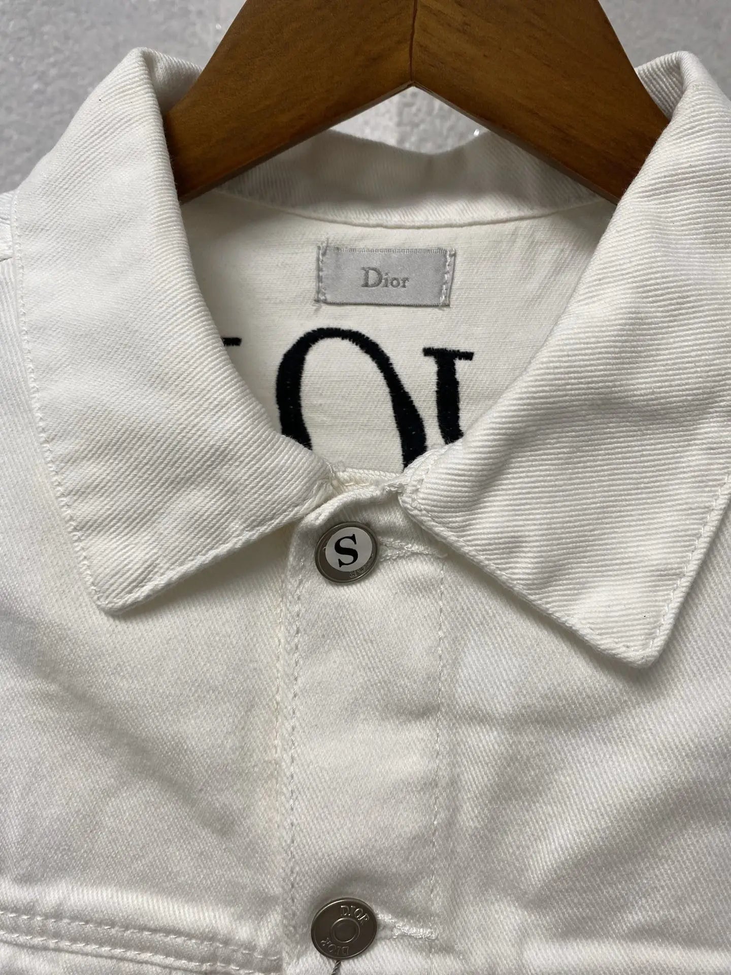 DIOR - JACKET - https://treadfitpro.com/