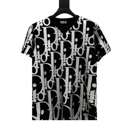 DIOR - T SHIRT - https://treadfitpro.com/