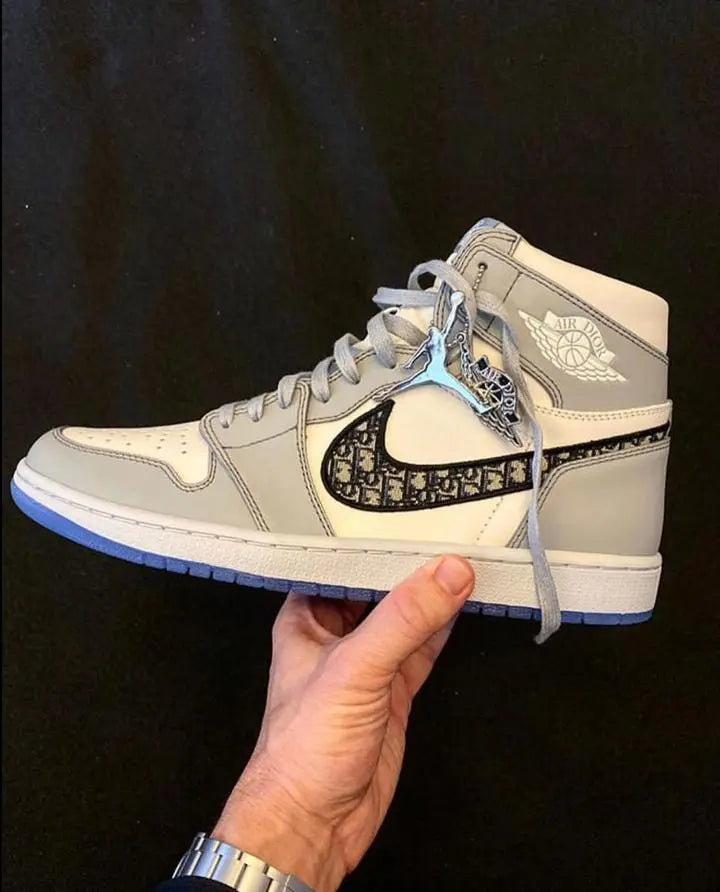 DIOR X NIKE - AIR JORDAN 1 - https://treadfitpro.com/