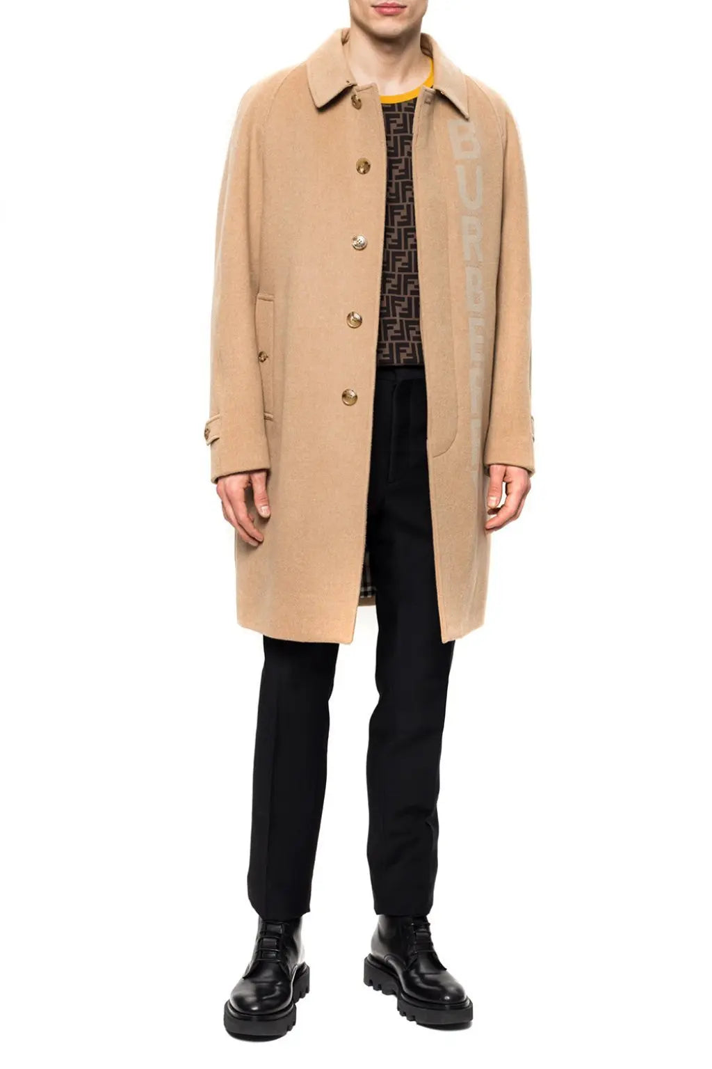 FENDI - T SHIRT - https://treadfitpro.com/