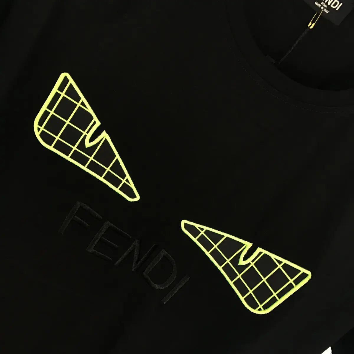 FENDI - T SHIRT - https://treadfitpro.com/