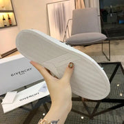 GIVENCHY - SNEAKERS - https://treadfitpro.com/