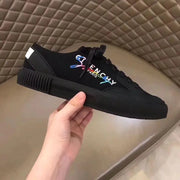 GIVENCHY - SNEAKERS - https://treadfitpro.com/