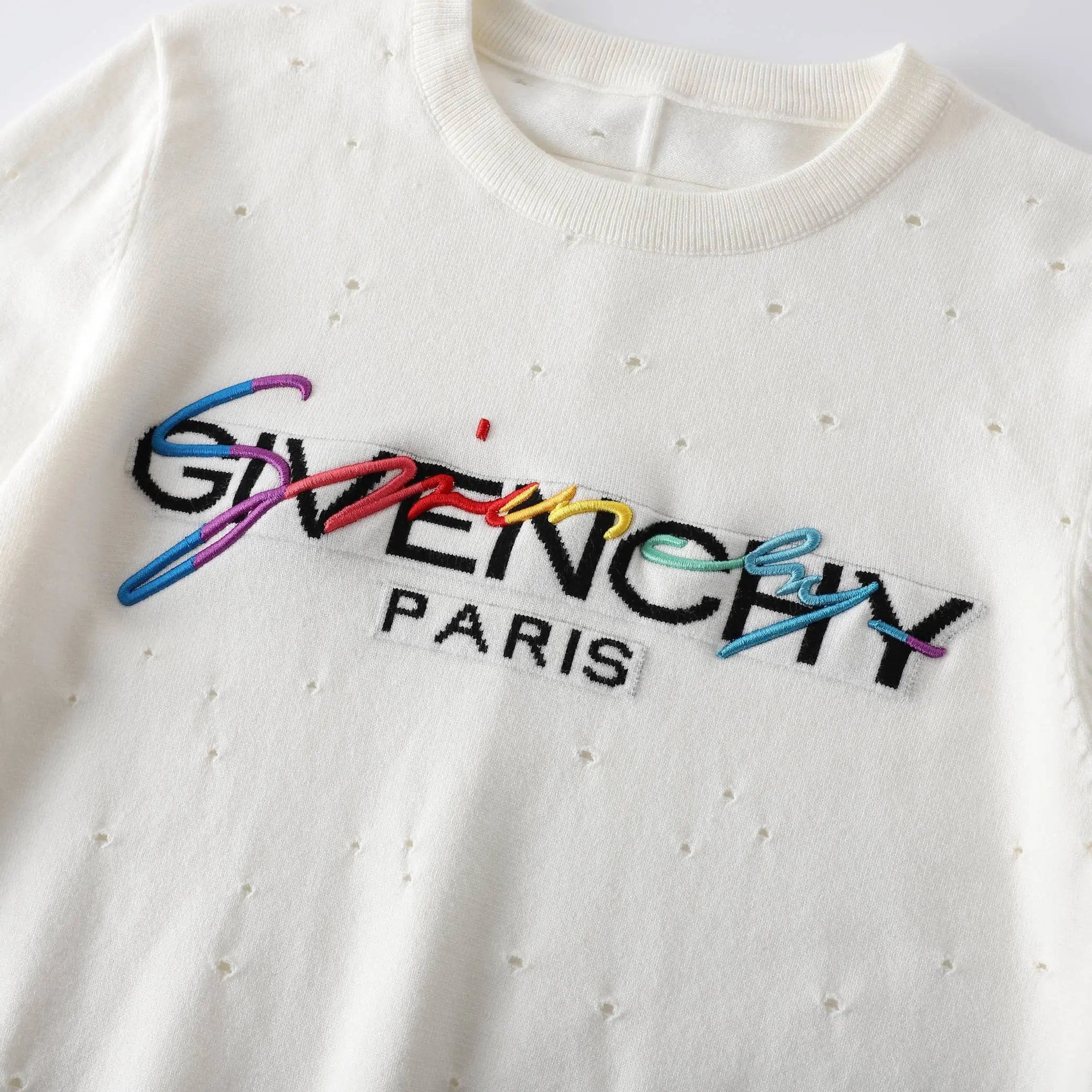GIVENCHY - SWEATSHIRT - https://treadfitpro.com/