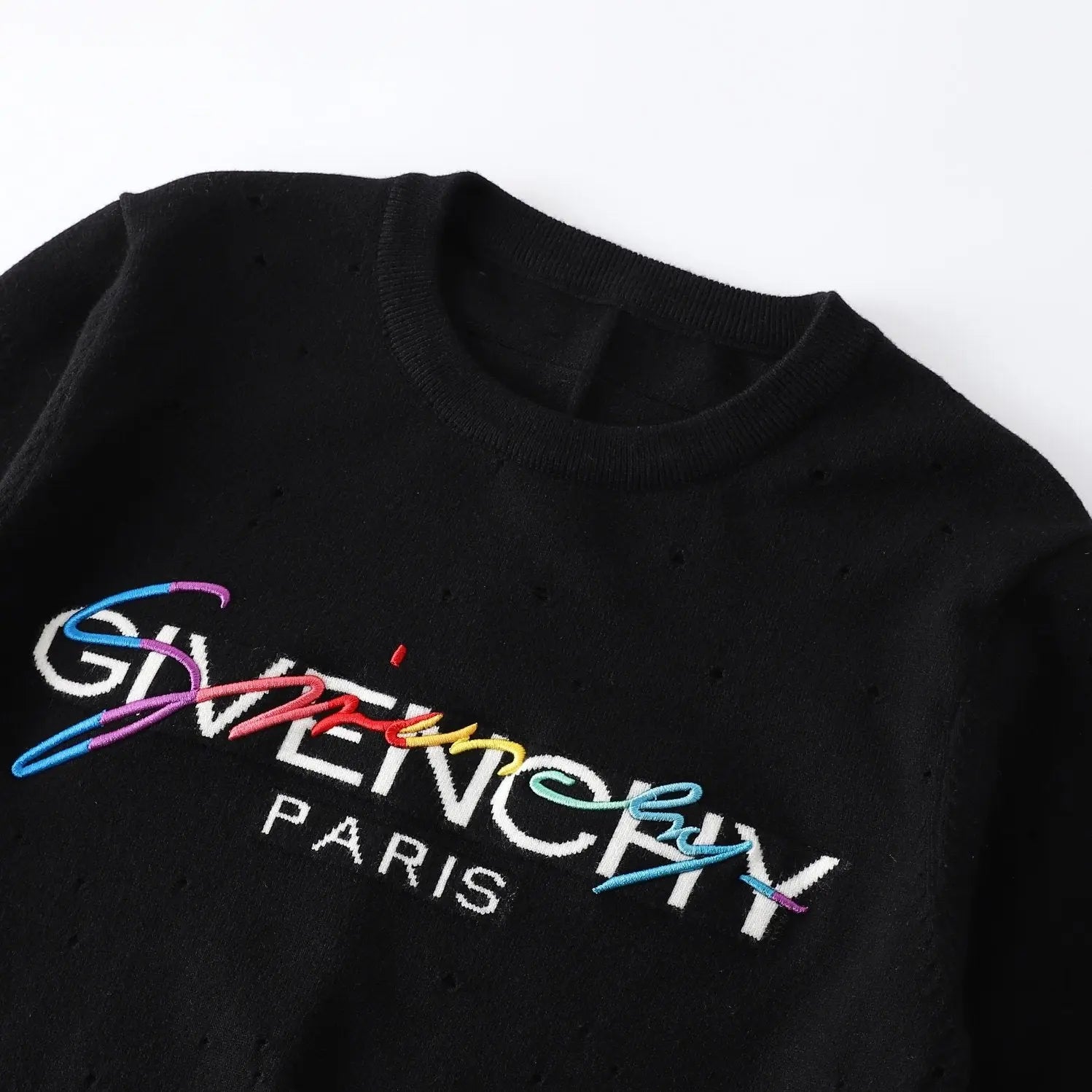 GIVENCHY - SWEATSHIRT - https://treadfitpro.com/