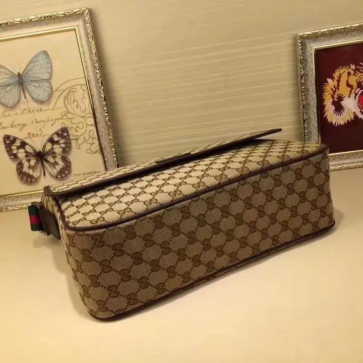 GUCCI - SHOULDER BAG - https://treadfitpro.com/