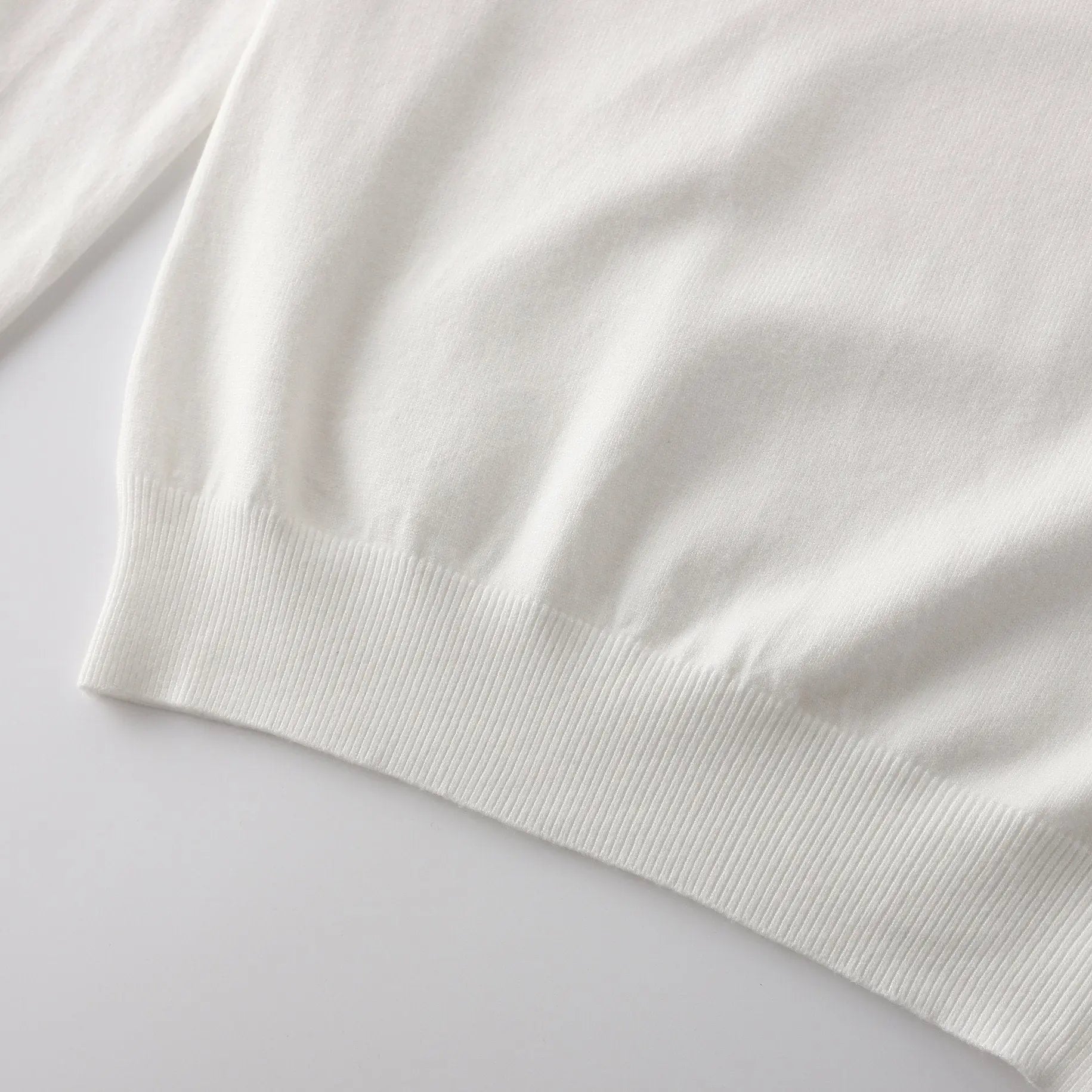 GUCCI - SWEATSHIRT - https://treadfitpro.com/