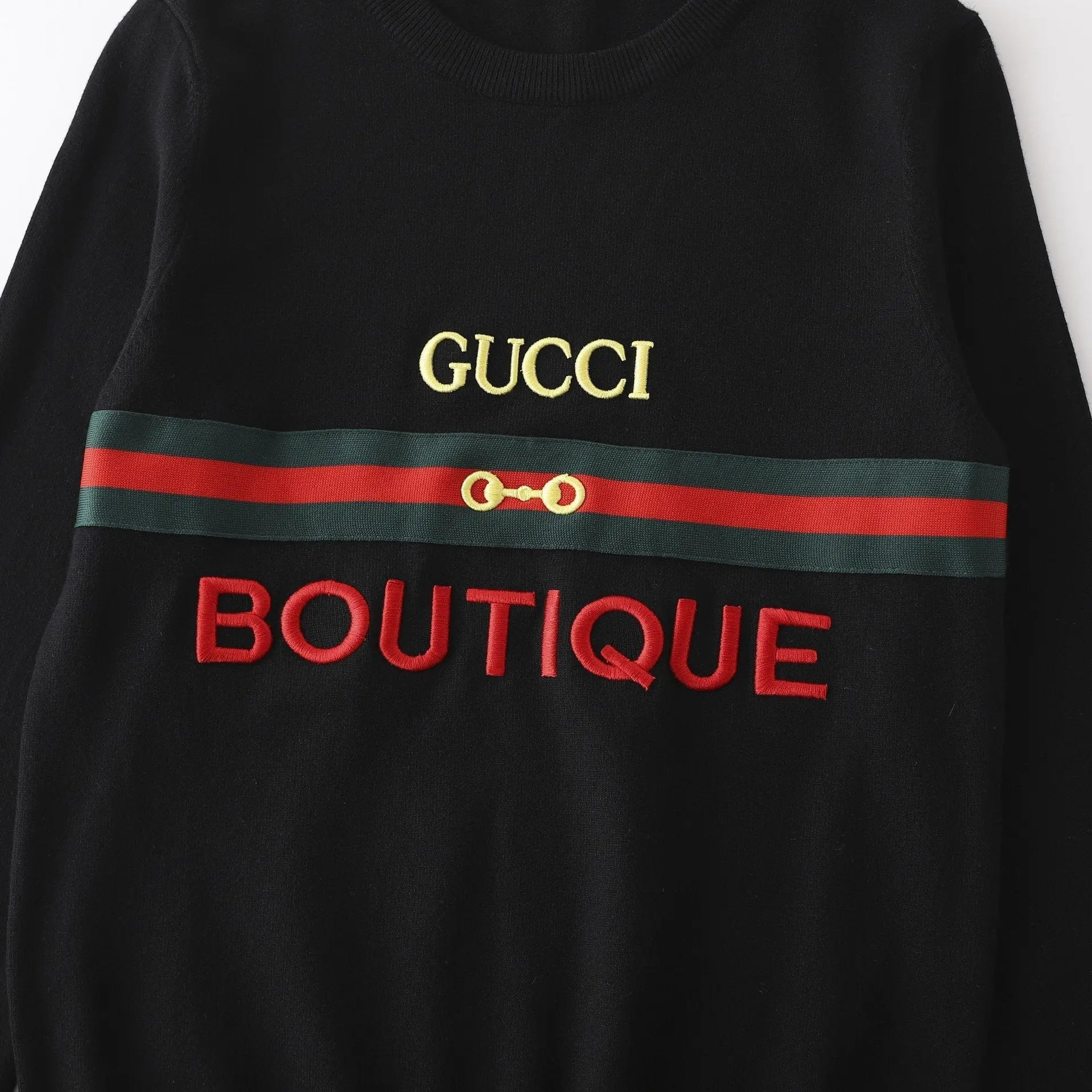 GUCCI - SWEATSHIRT - https://treadfitpro.com/