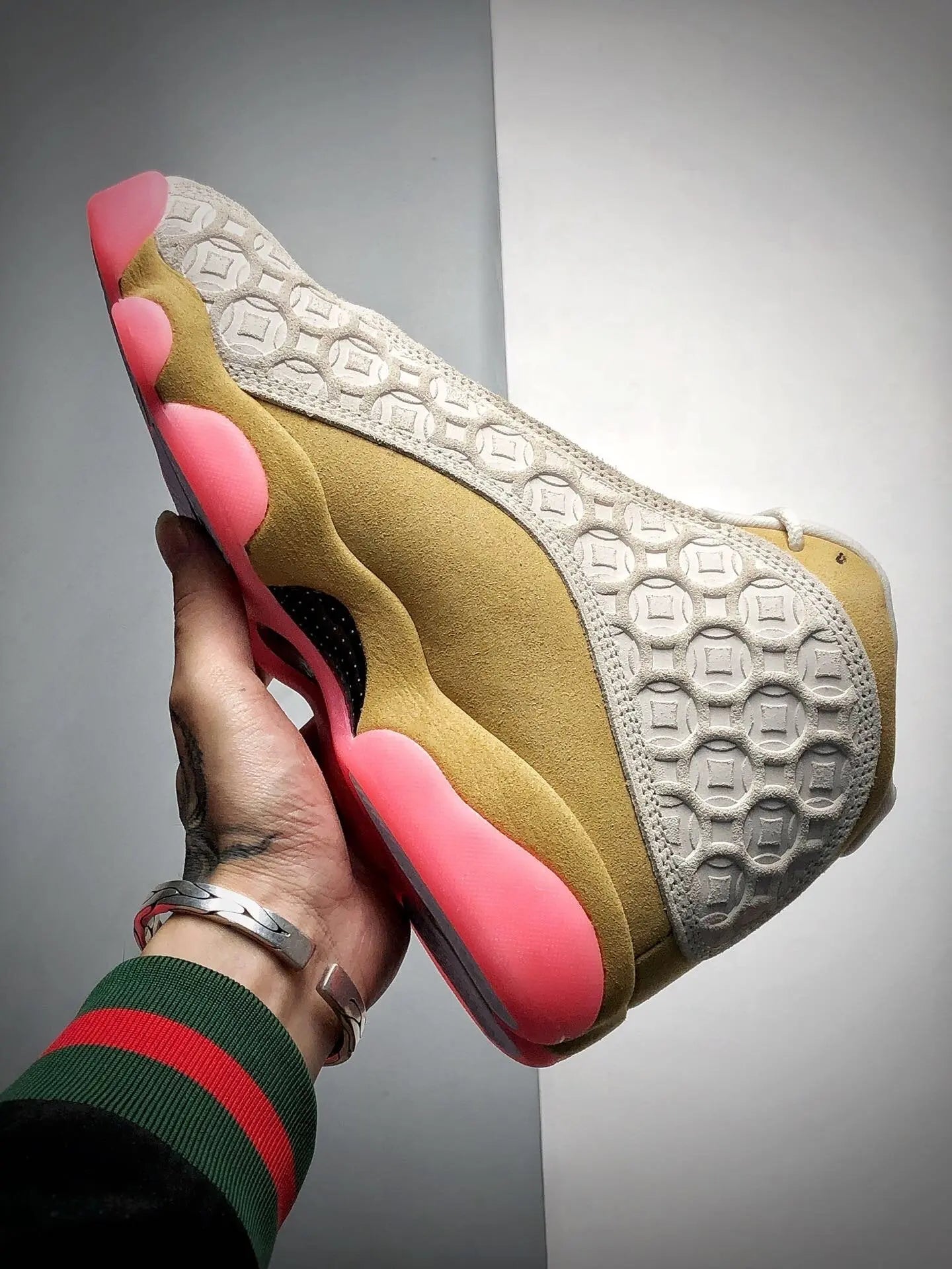 JORDAN - AJ 13 CNY - https://treadfitpro.com/