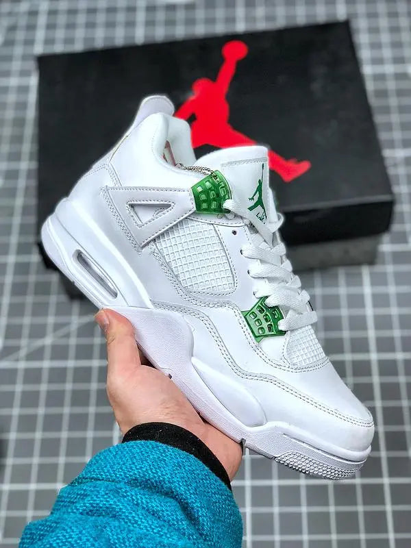 JORDAN - AJ4 “Pine Green” - https://treadfitpro.com/