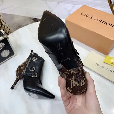 LOUIS VUITTON - BOTTES FEMME - https://treadfitpro.com/