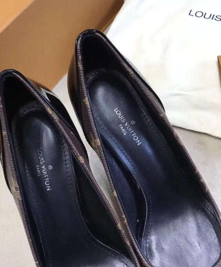 LOUIS VUITTON - ESCARPIN FEMME - https://treadfitpro.com/