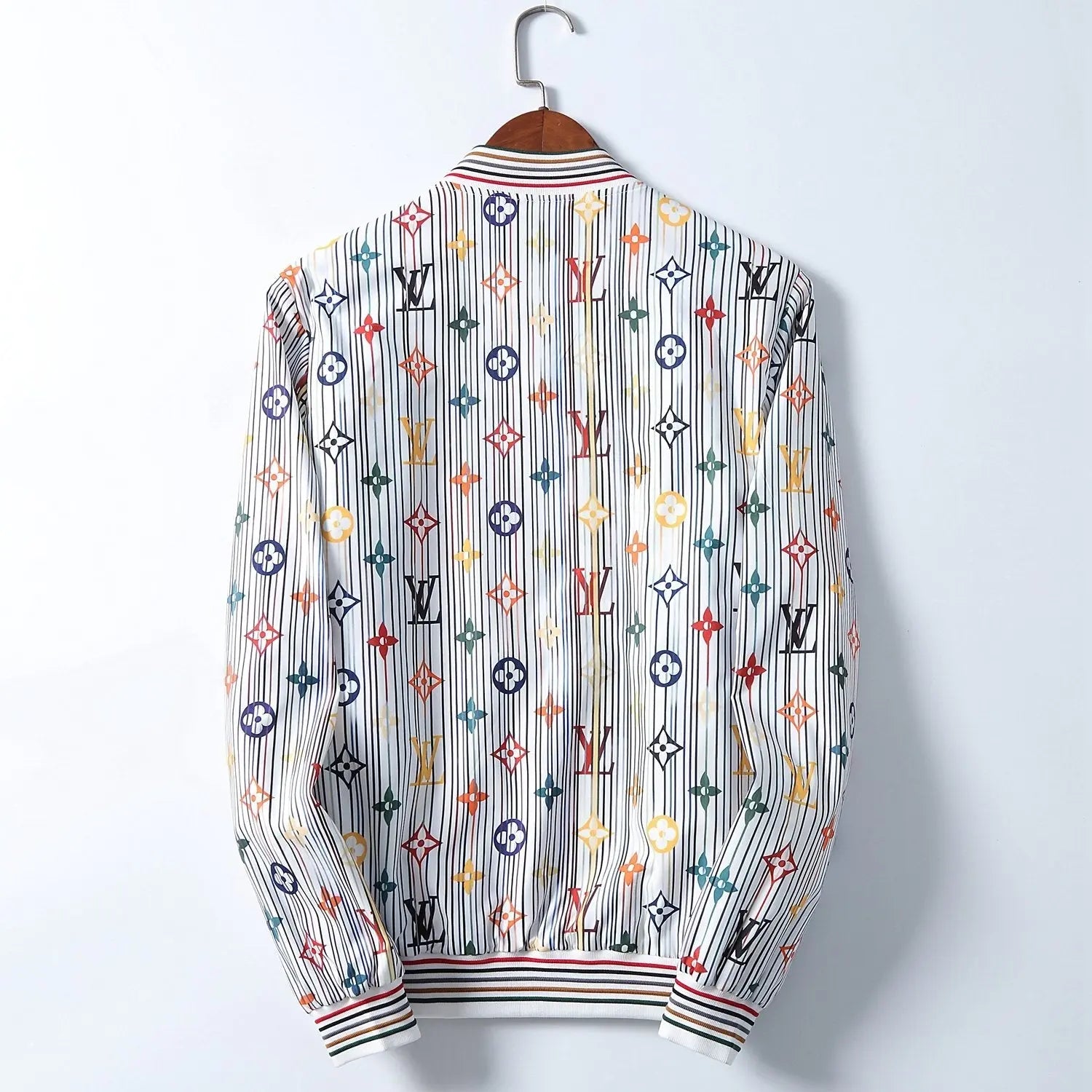 LOUIS VUITTON - JACKET - https://treadfitpro.com/