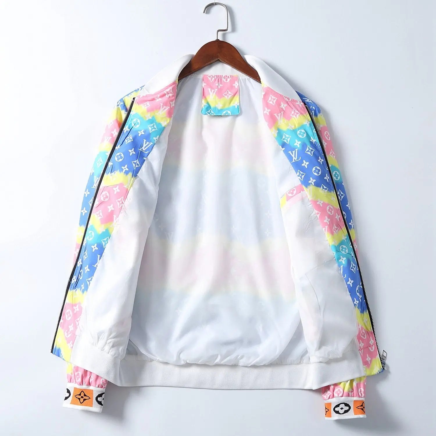 LOUIS VUITTON - JACKET - https://treadfitpro.com/