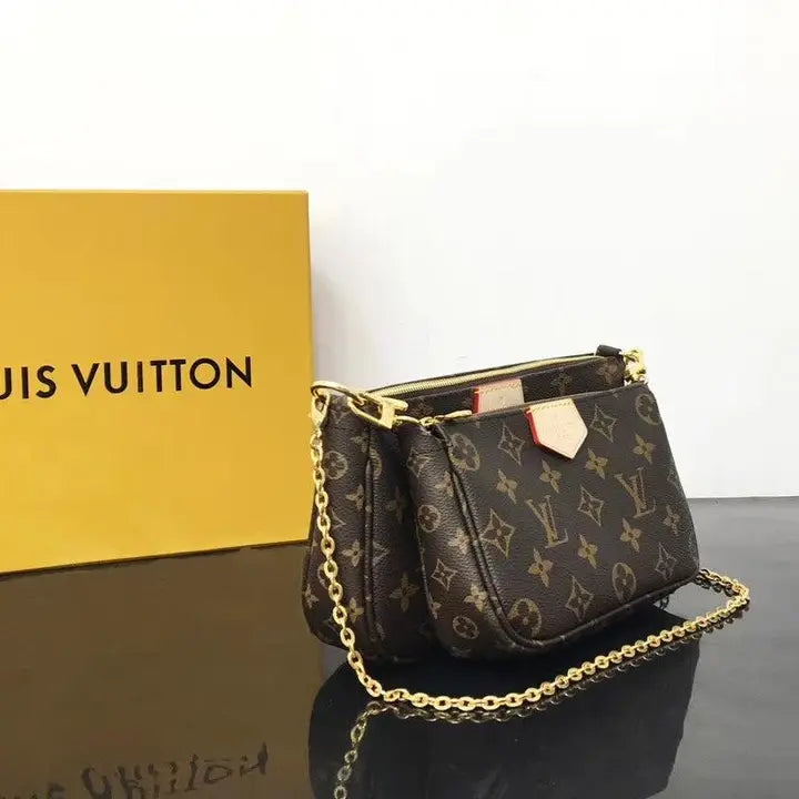 LOUIS VUITTON - SAC À BANDOULIÈRE - https://treadfitpro.com/
