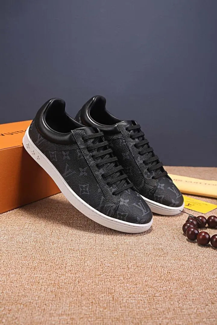 LOUIS VUITTON - SNEAKER - https://treadfitpro.com/