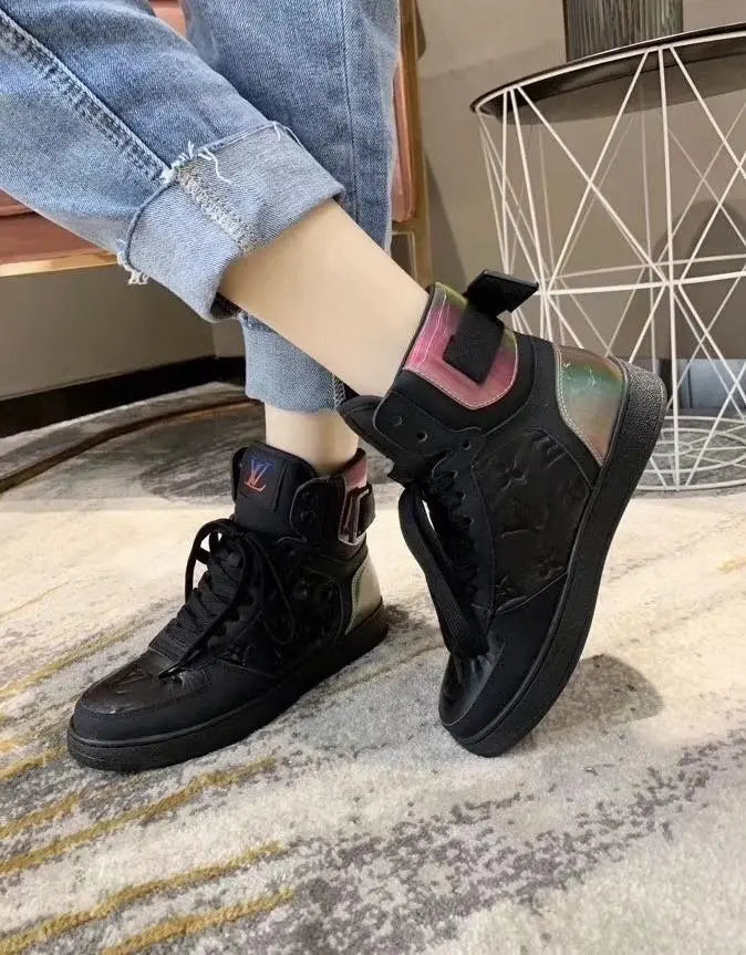 LOUIS VUITTON - SNEAKER - https://treadfitpro.com/