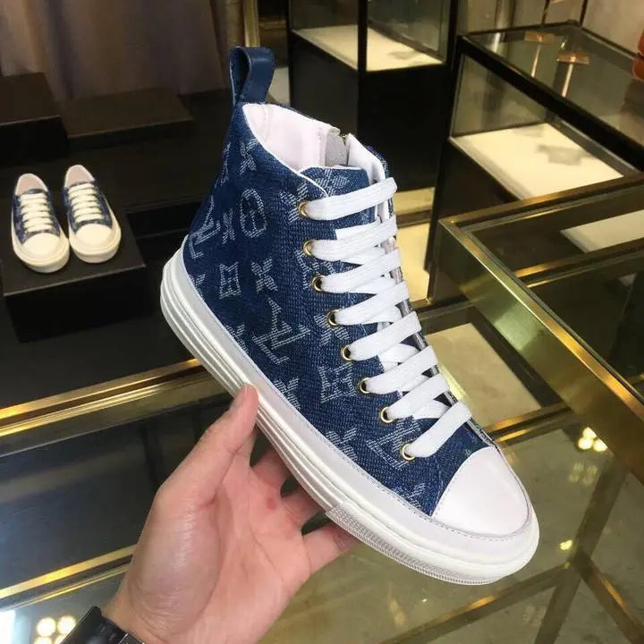 LOUIS VUITTON - SNEAKER - https://treadfitpro.com/