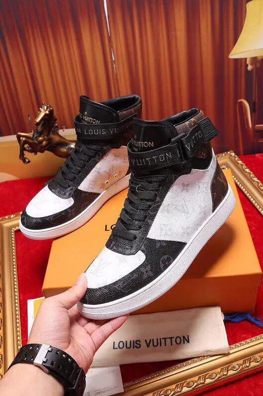 LOUIS VUITTON - SNEAKER - https://treadfitpro.com/