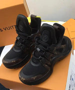 LOUIS VUITTON - SNEAKER - https://treadfitpro.com/