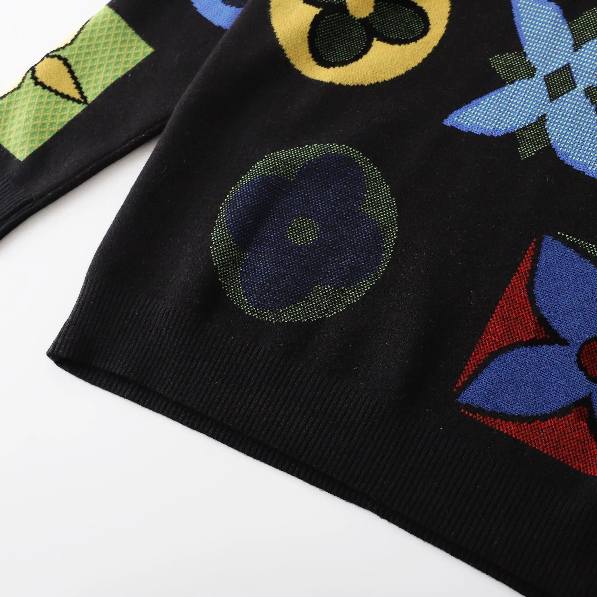 LOUIS VUITTON - SWEATSHIRT - https://treadfitpro.com/