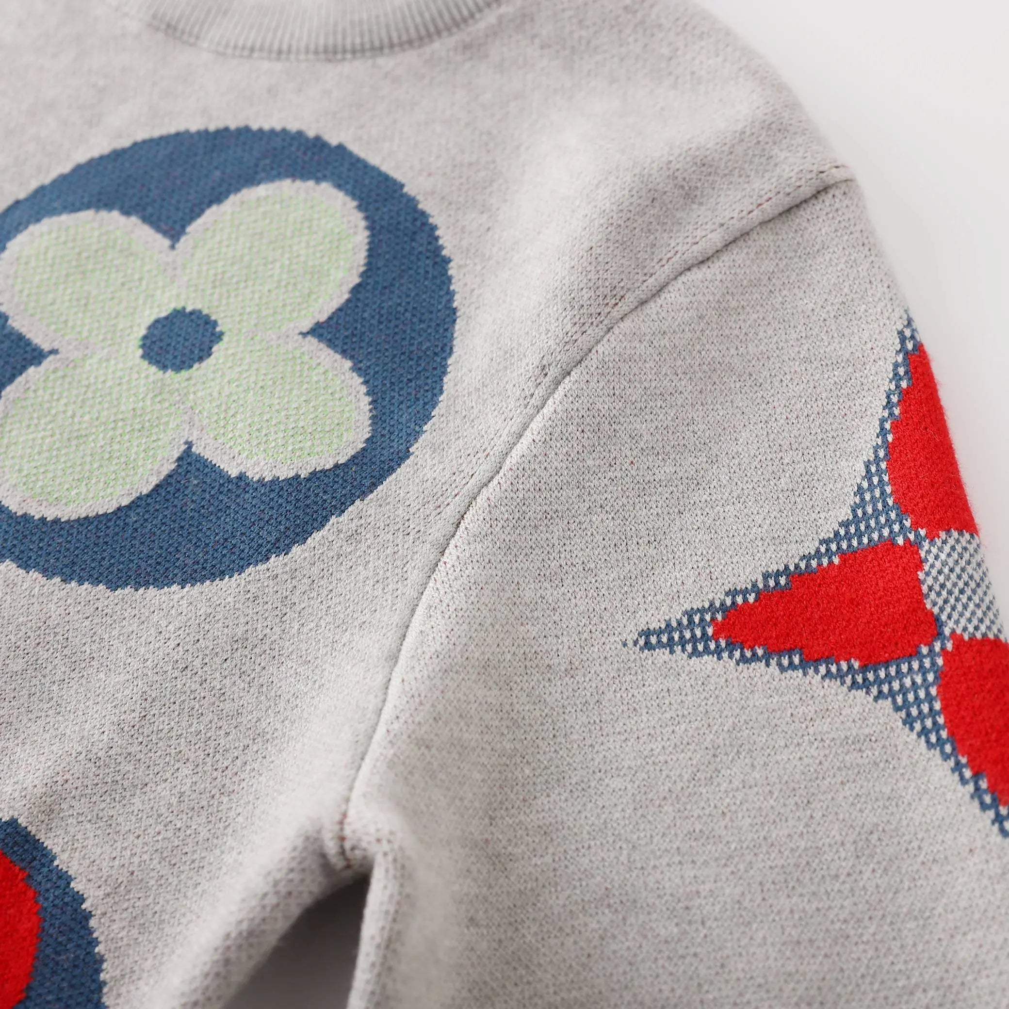 LOUIS VUITTON - SWEATSHIRT - https://treadfitpro.com/