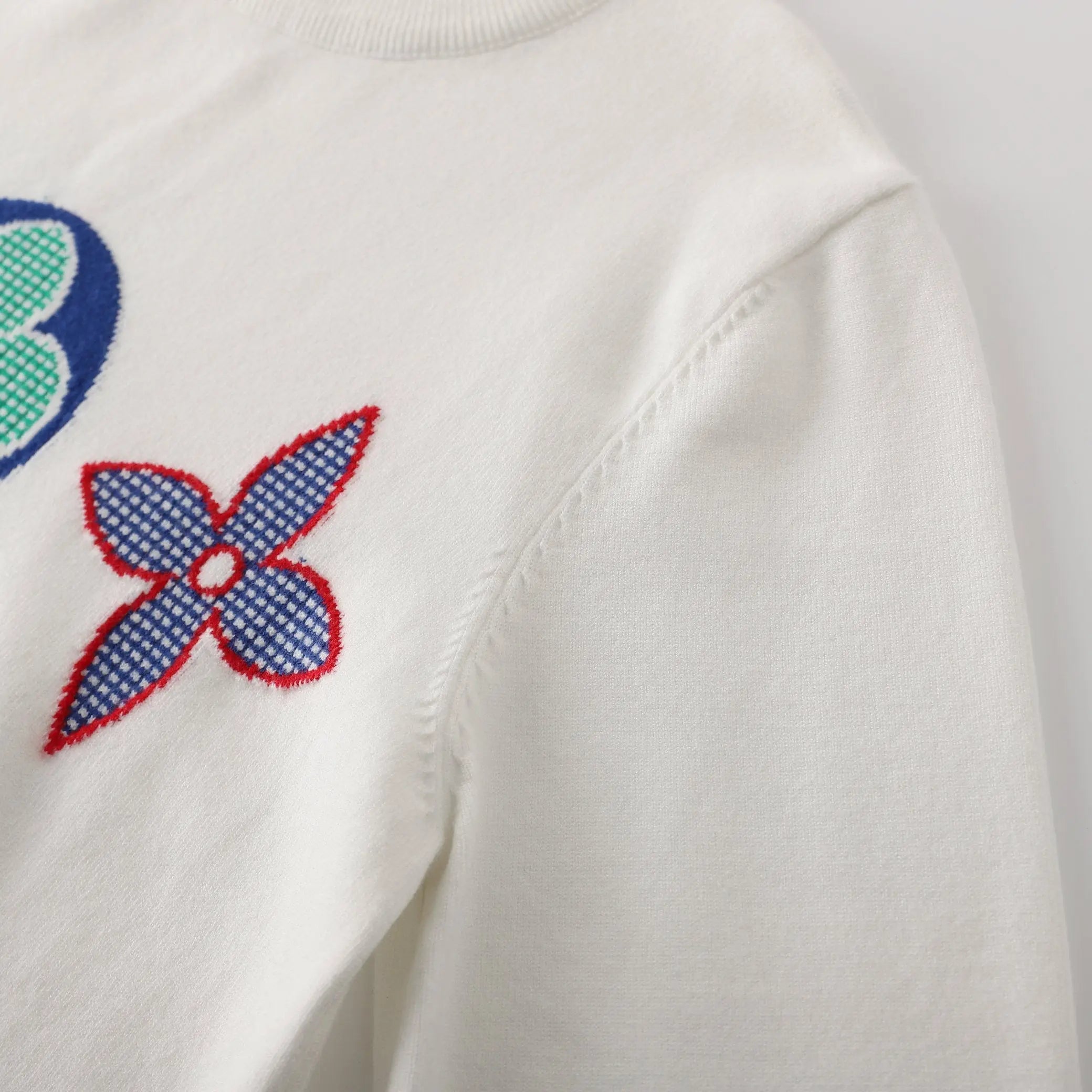 LOUIS VUITTON - SWEATSHIRT - https://treadfitpro.com/