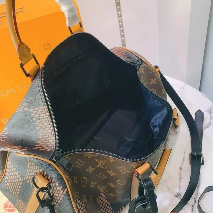 LOUIS VUITTON - TRAVEL BAG - https://treadfitpro.com/