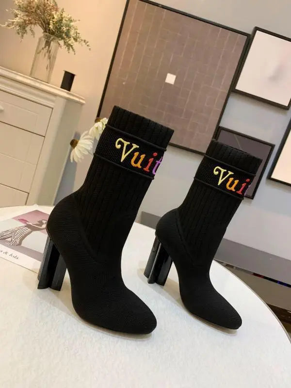 LOUIS VUITTON - WOMEN'S BOOTS - https://treadfitpro.com/