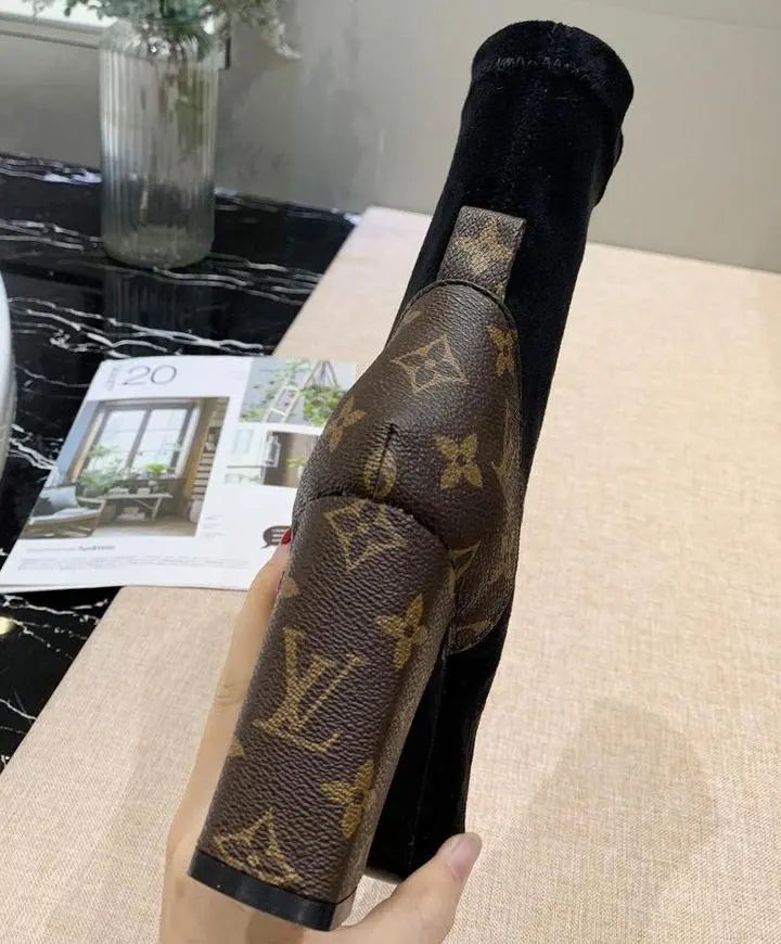 LOUIS VUITTON - WOMEN'S BOOTS - https://treadfitpro.com/
