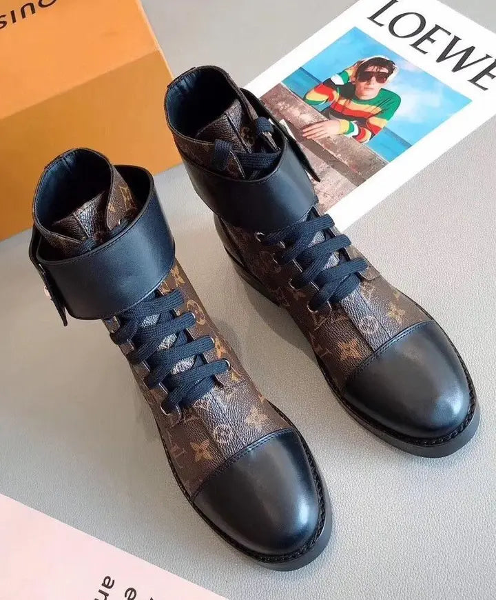 LOUIS VUITTON - WOMEN'S BOOTS - https://treadfitpro.com/