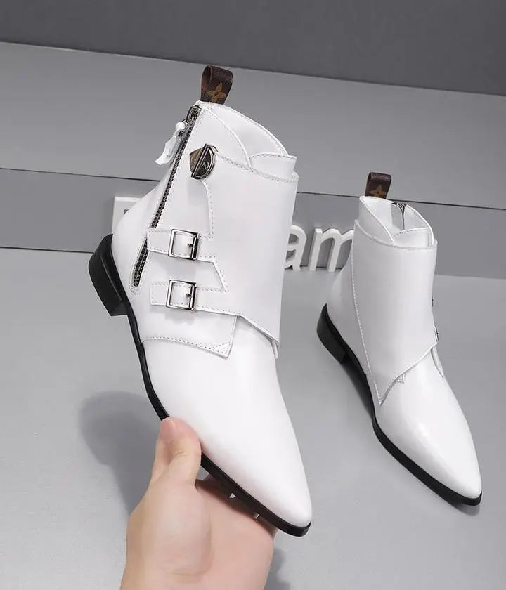 LOUIS VUITTON - WOMEN'S BOOTS - https://treadfitpro.com/