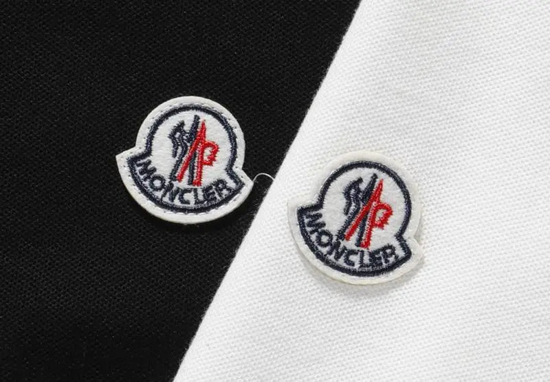 MONCLER - T SHIRT - https://treadfitpro.com/