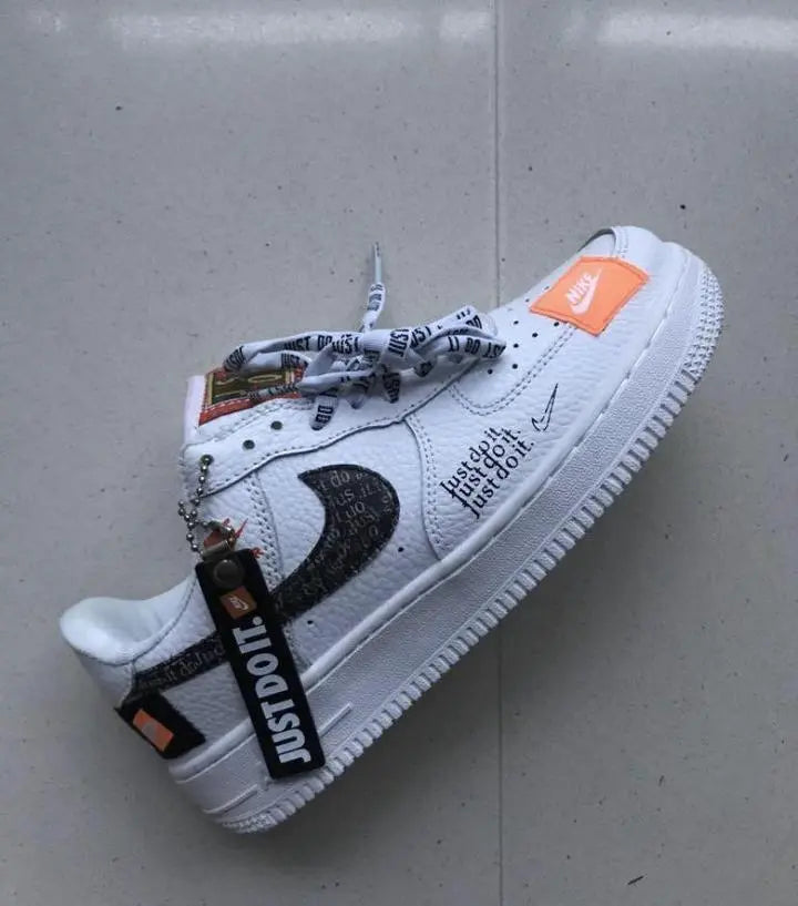 NIKE - AIR FORCE 1 - https://treadfitpro.com/