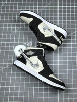 NIKE - AIR JORDAN 1 - https://treadfitpro.com/