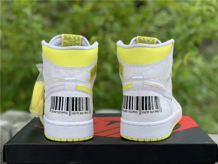 NIKE - AIR JORDAN 1 WOMEN’S - https://treadfitpro.com/