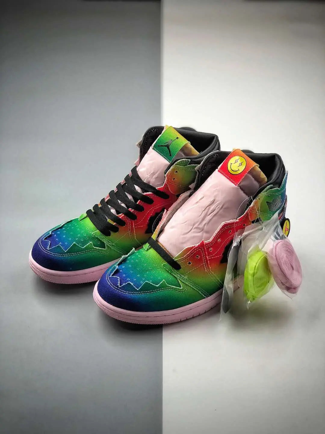 NIKE - AIR JORDAN 1 "JBalvin" - https://treadfitpro.com/