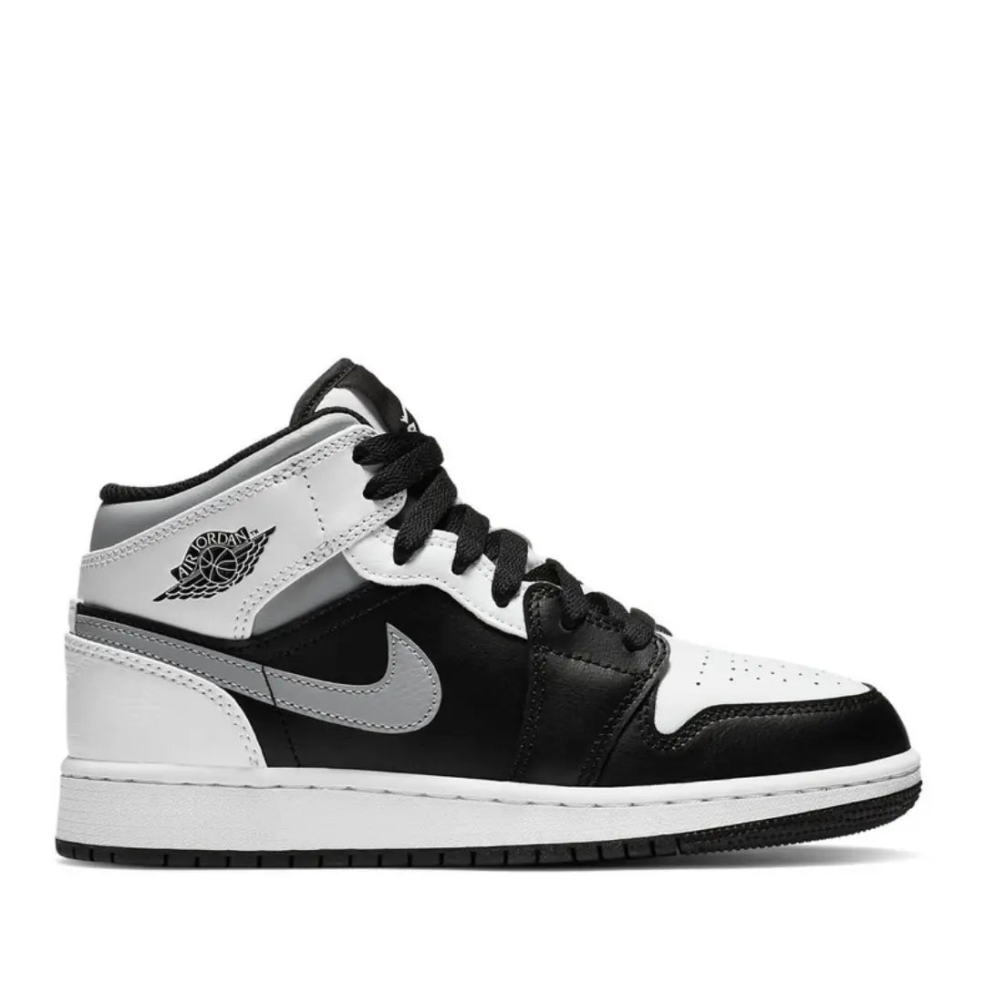 NIKE - AIR JORDAN RETRO 1 HIGH ‘WHITE SHADOW’ - https://treadfitpro.com/