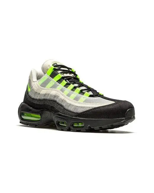 NIKE - AIRMAX 95 - https://treadfitpro.com/