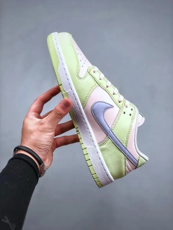 NIKE DUNK LOW Barely Green - https://treadfitpro.com/