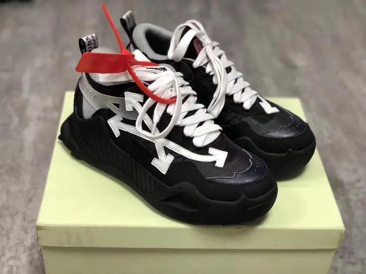 OFF-WHITE - SNEAKER - https://treadfitpro.com/