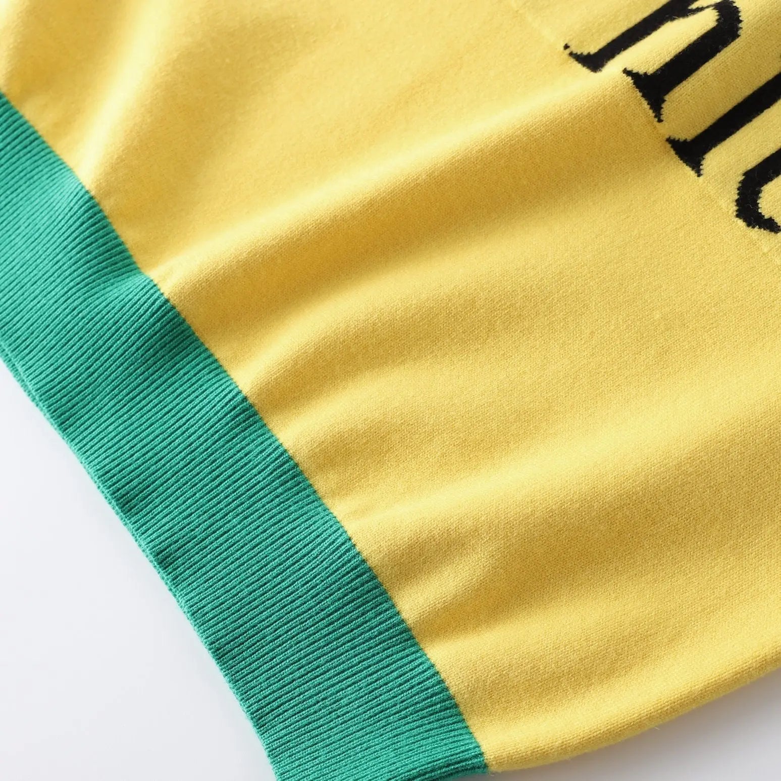 OFF WHITE - SWEATSHIRT - https://treadfitpro.com/