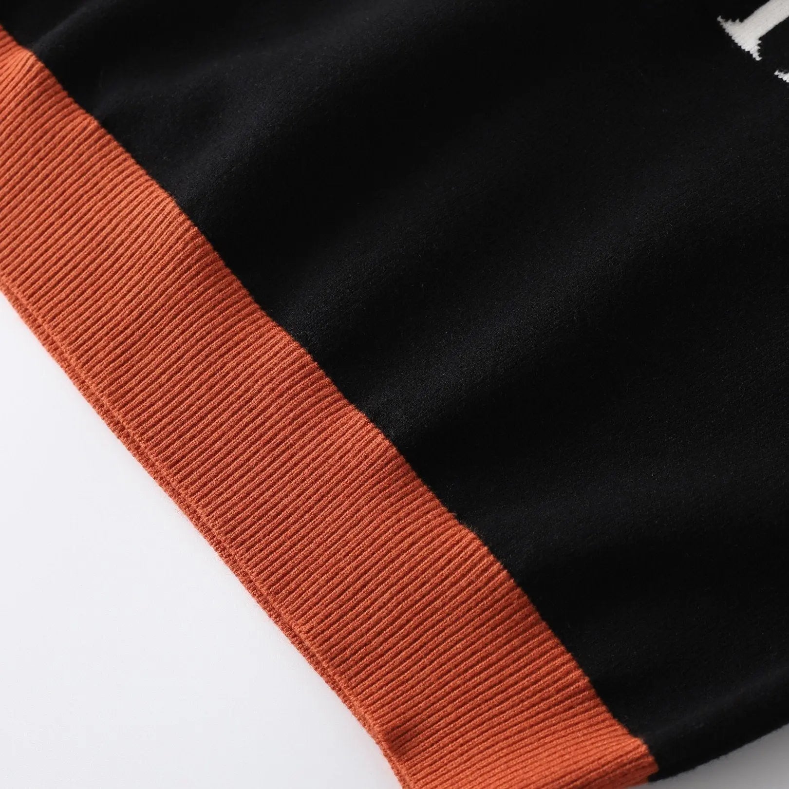 OFF WHITE - SWEATSHIRT - https://treadfitpro.com/