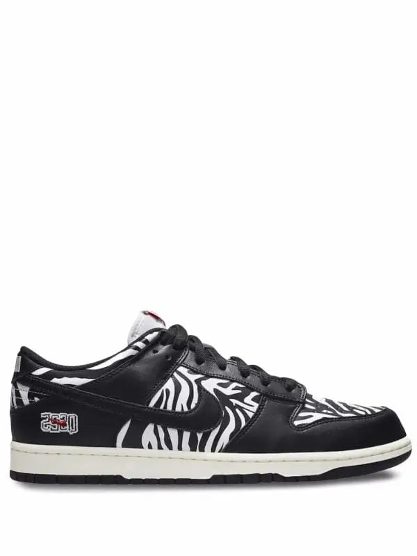 SB DUNK LOW ZEBRA - https://treadfitpro.com/