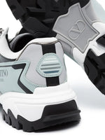 VALENTINO GARAVANI - SNEAKERS - https://treadfitpro.com/