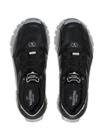 VALENTINO GARAVANI - SNEAKERS - https://treadfitpro.com/