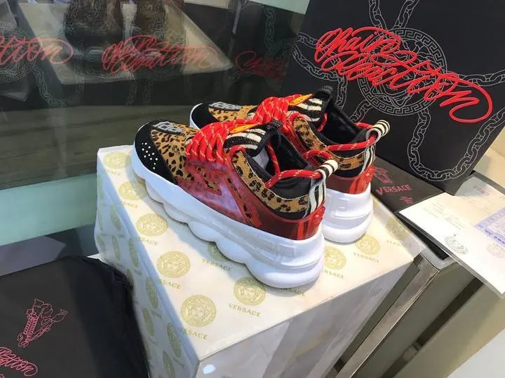 VERSACE - SNEAKER - https://treadfitpro.com/