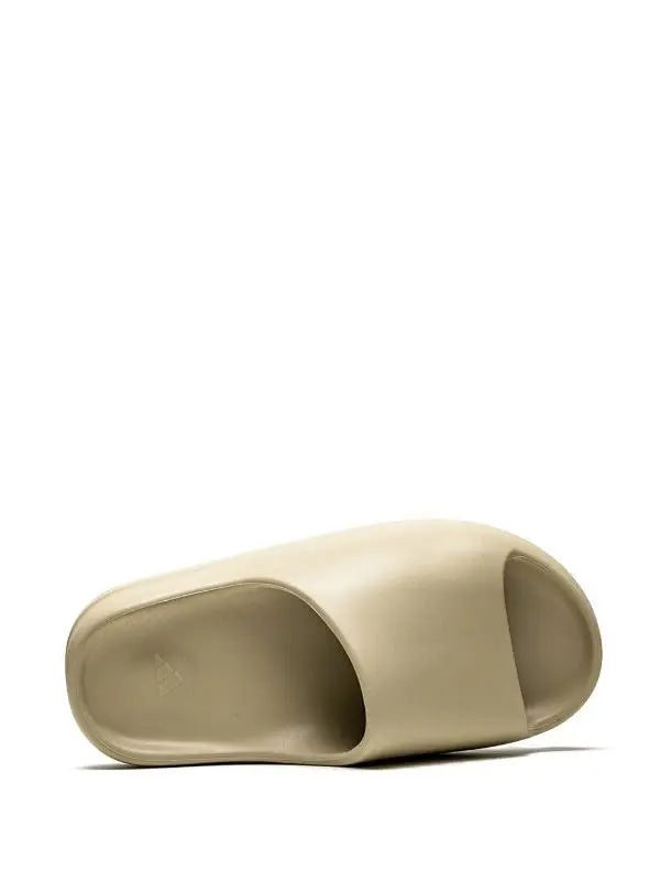 YEEZY - SLIDES - https://treadfitpro.com/