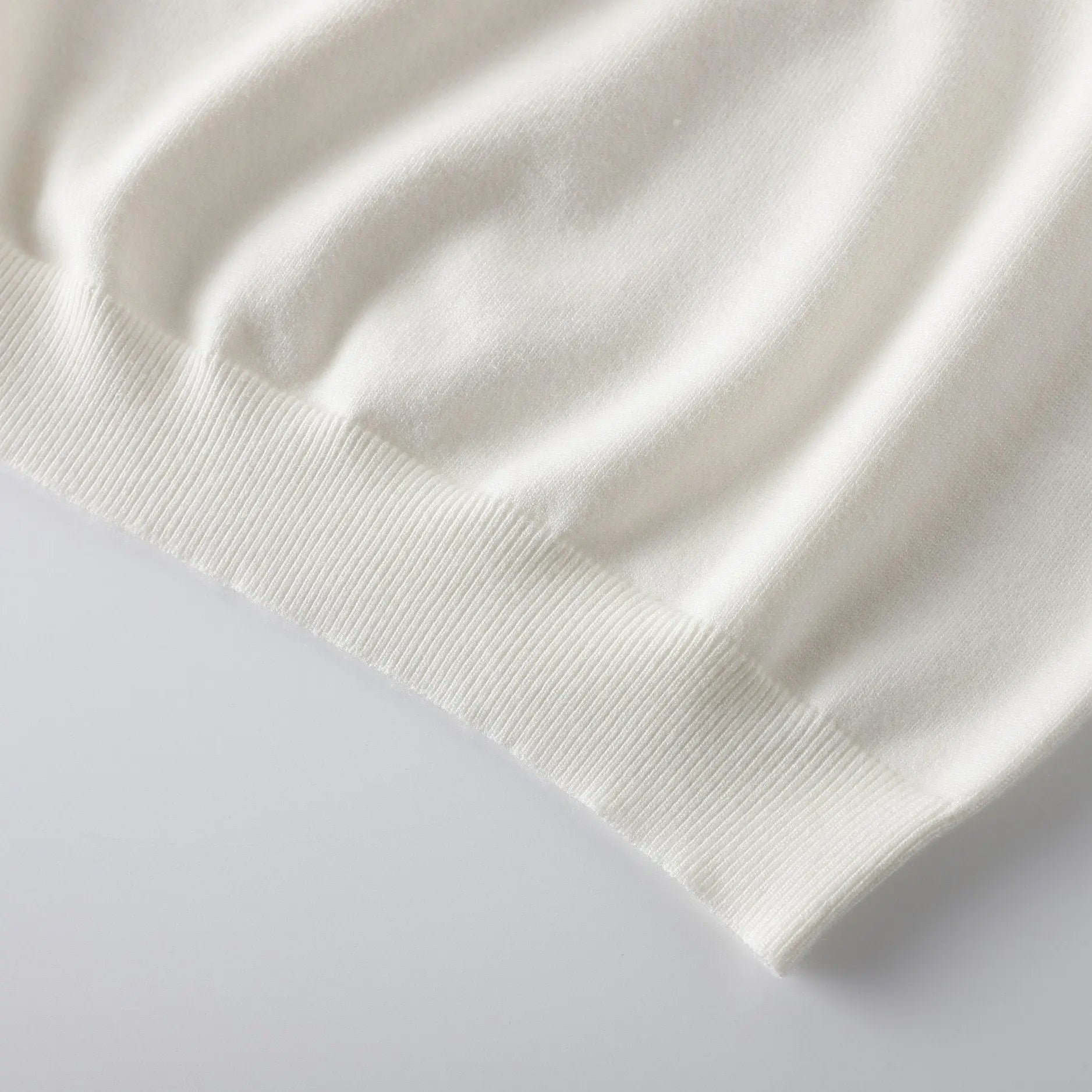 BURBERRY - SWEATSHIRT Metroutfits