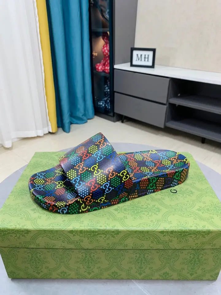 GUCCI - SLIPPER Metroutfits